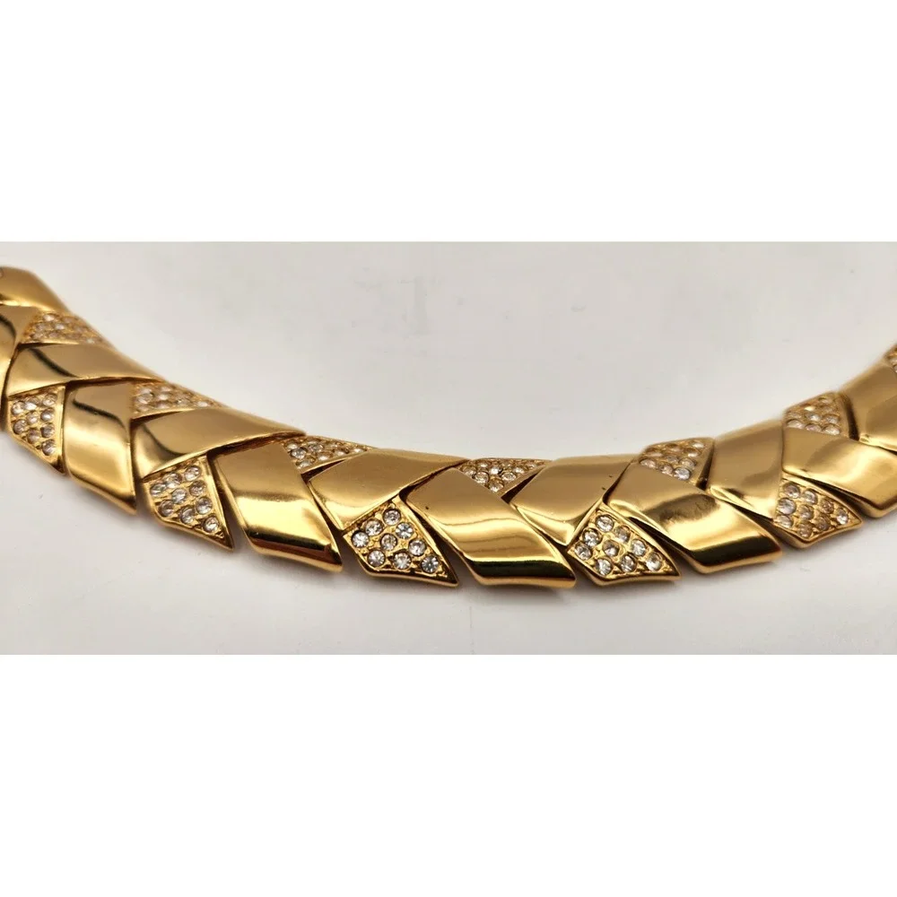JOAN RIVERS Goldtone Clear Rhinestones 7.5